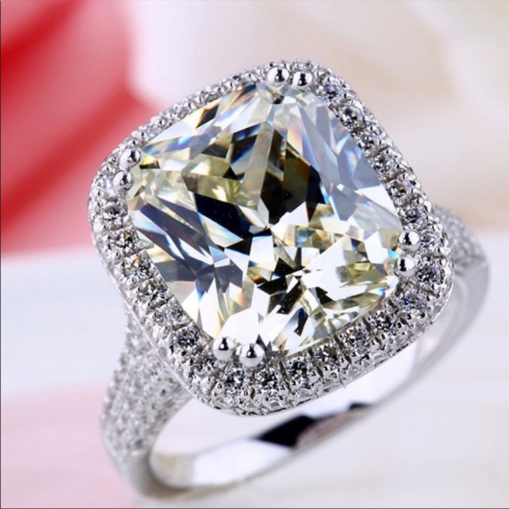 NEW SILVER PLATINUM CUSHION DOME ENGAGEMENT RING - Picture 3 of 8